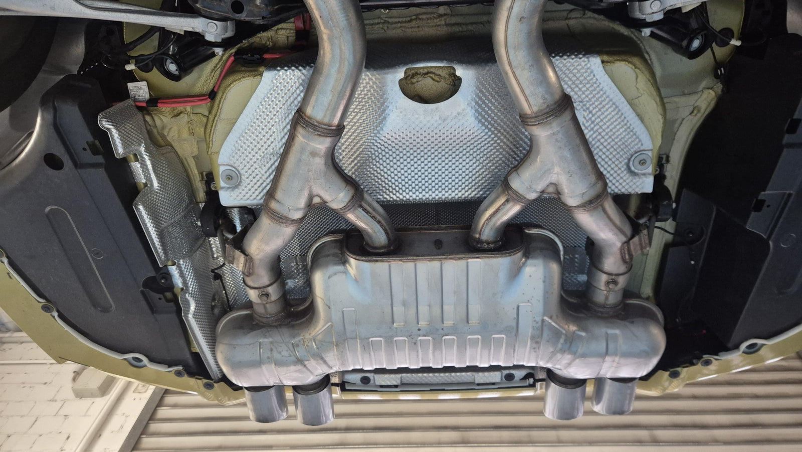 BMW M4 F82 - im Kundenauftrag (Wenig KM, Handschalter, Kein OPF, Carbon) Bild 30