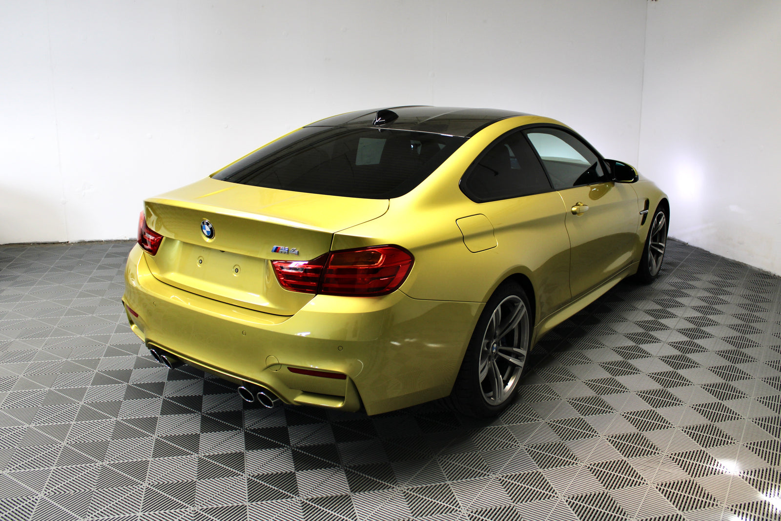 BMW M4 F82 - im Kundenauftrag (Wenig KM, Handschalter, Kein OPF, Carbon) Bild 4