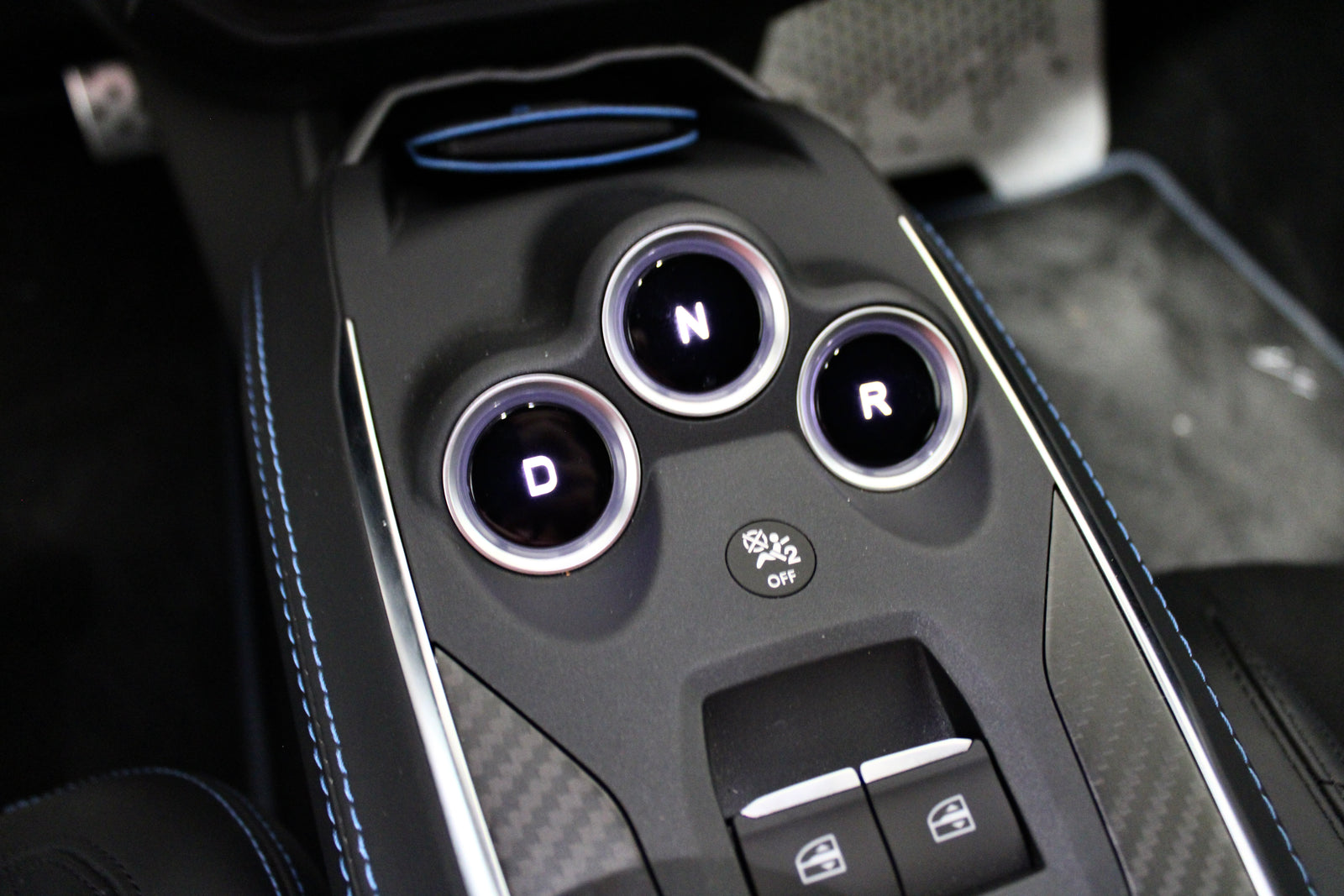 Alpine A110 "Première Édition" – im Kundenauftrag (Wenig KM, Kein OPF, Sabelt, Focal) Bild 22