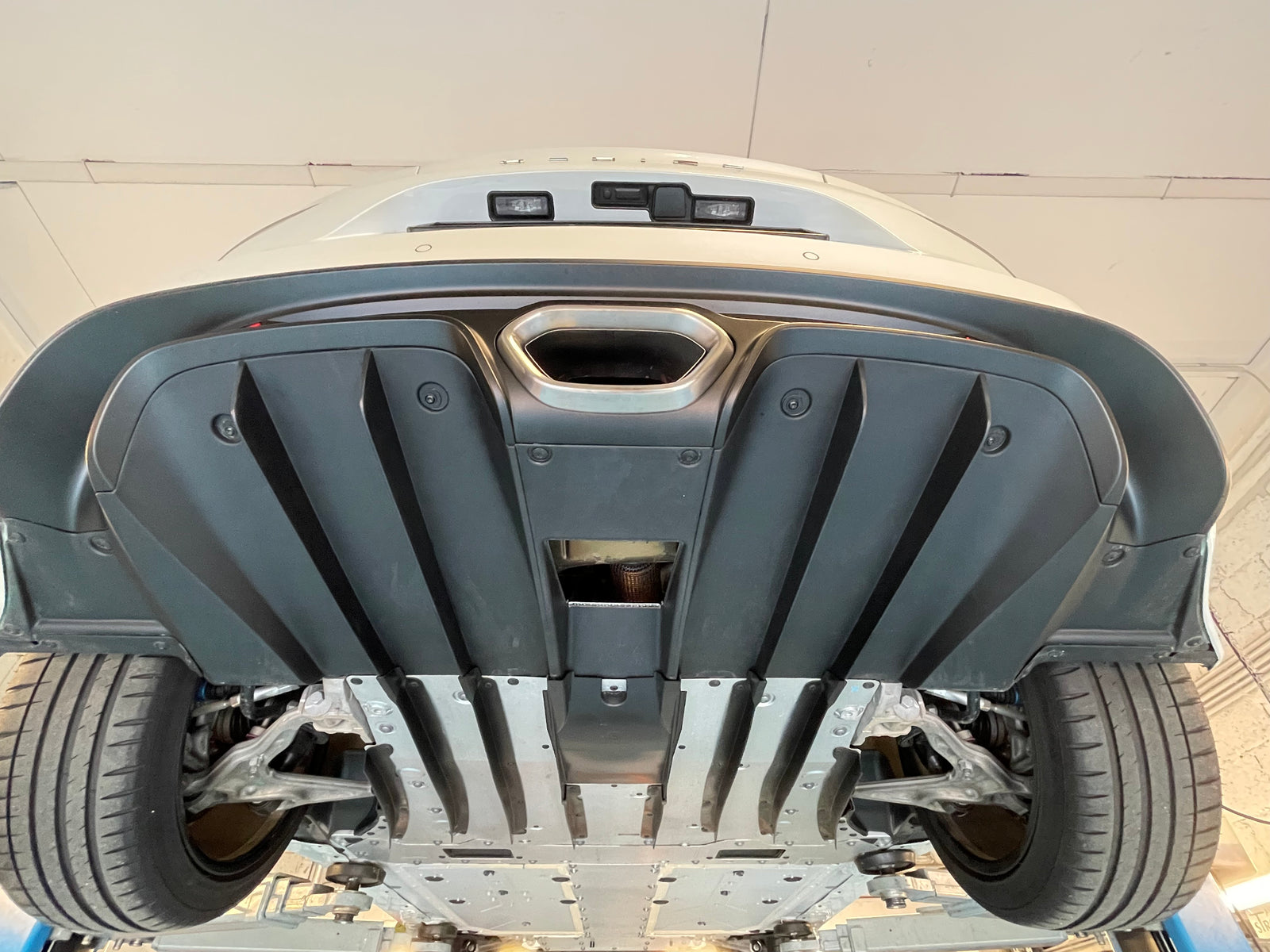 Alpine A110 "Première Édition" – im Kundenauftrag (Wenig KM, Kein OPF, Sabelt, Focal) Bild 27