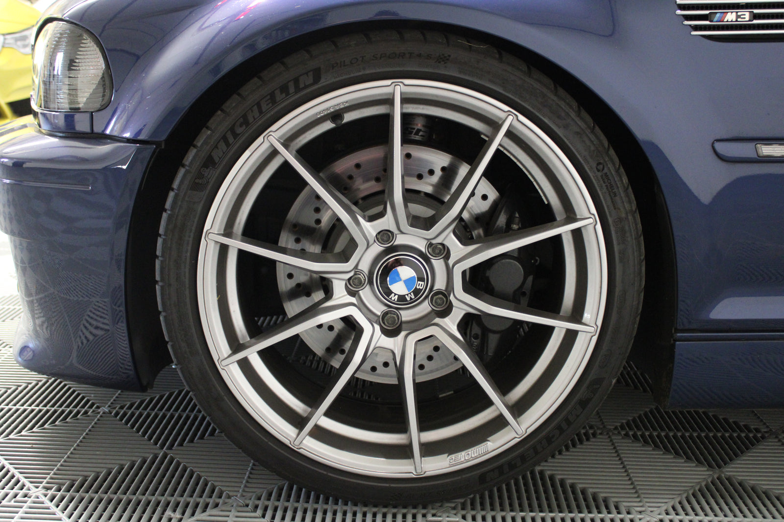 BMW M3 E46 - im Kundenauftrag (Handschalter, Schiebedach, CSL Bremse, Eventuri) Bild 13