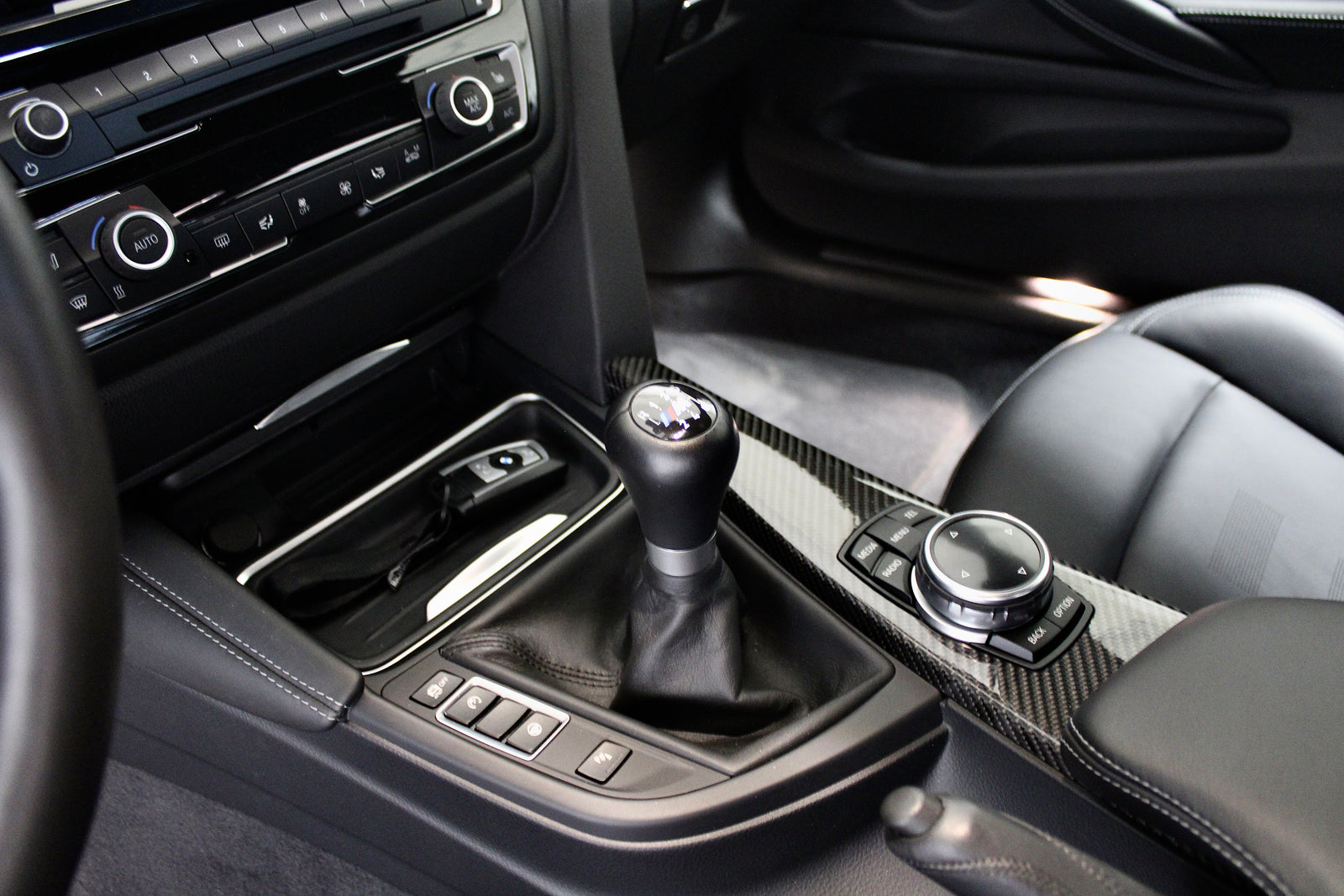 BMW M4 F82 - im Kundenauftrag (Wenig KM, Handschalter, Kein OPF, Carbon) Bild 23