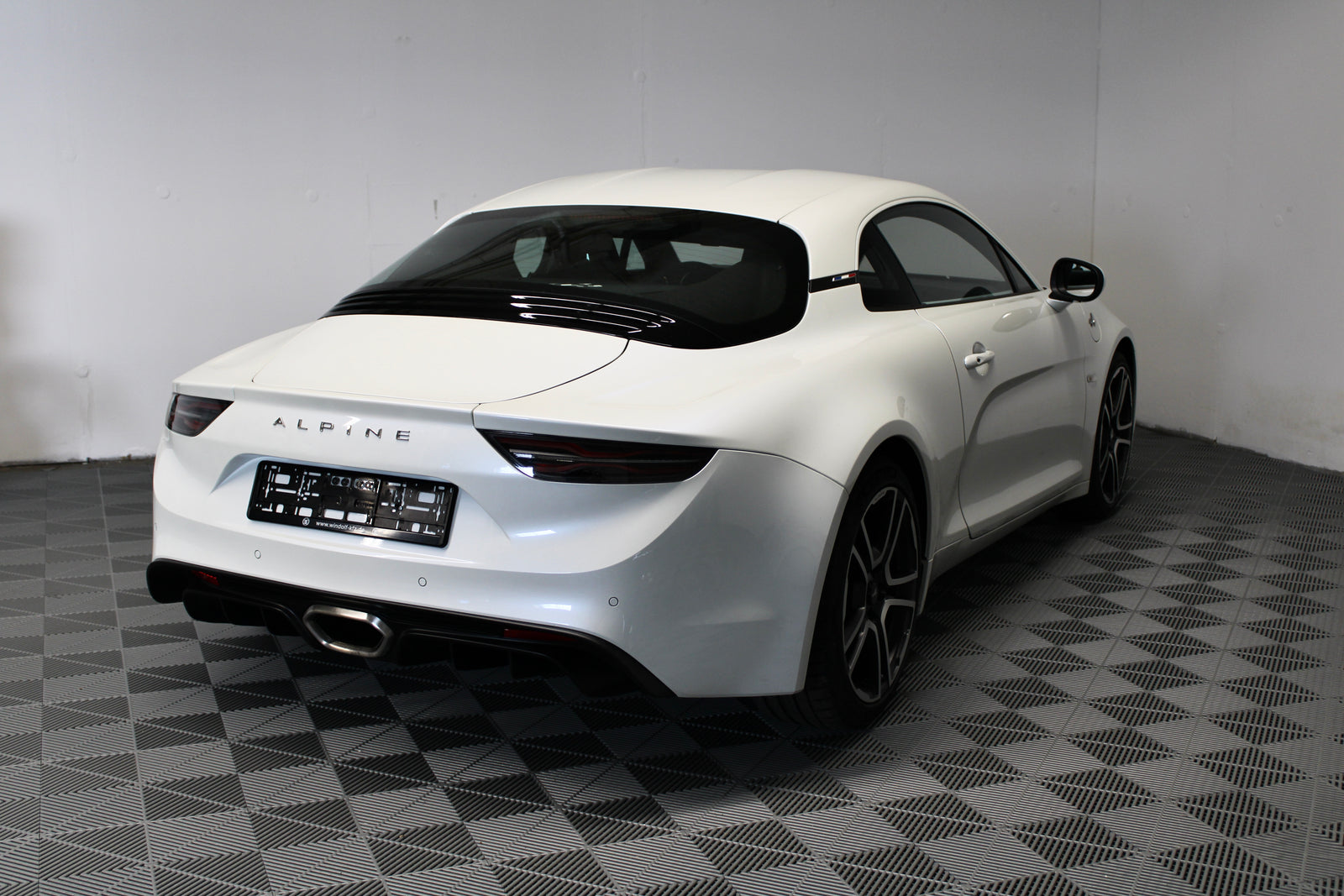 Alpine A110 "Première Édition" – im Kundenauftrag (Wenig KM, Kein OPF, Sabelt, Focal) Bild 4