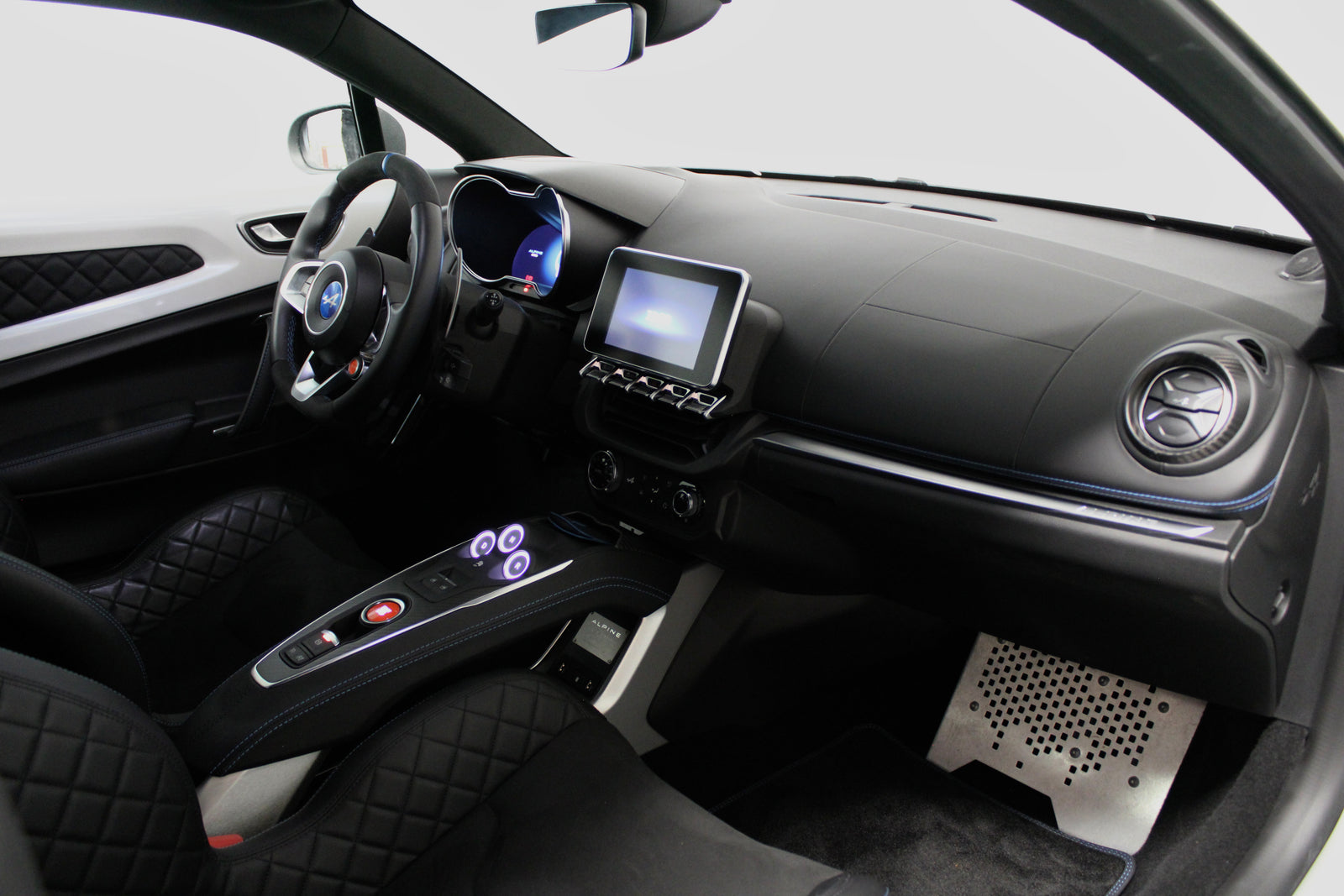 Alpine A110 "Première Édition" – im Kundenauftrag (Wenig KM, Kein OPF, Sabelt, Focal) Bild 25