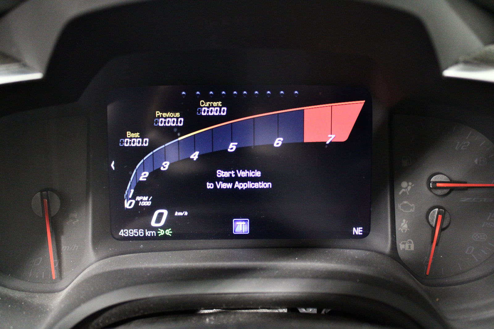 Corvette C7 Z06 - im Kundenauftrag (LT4-Kompressor, Z07-Paket, Keramik, Wenig KM) Bild 20